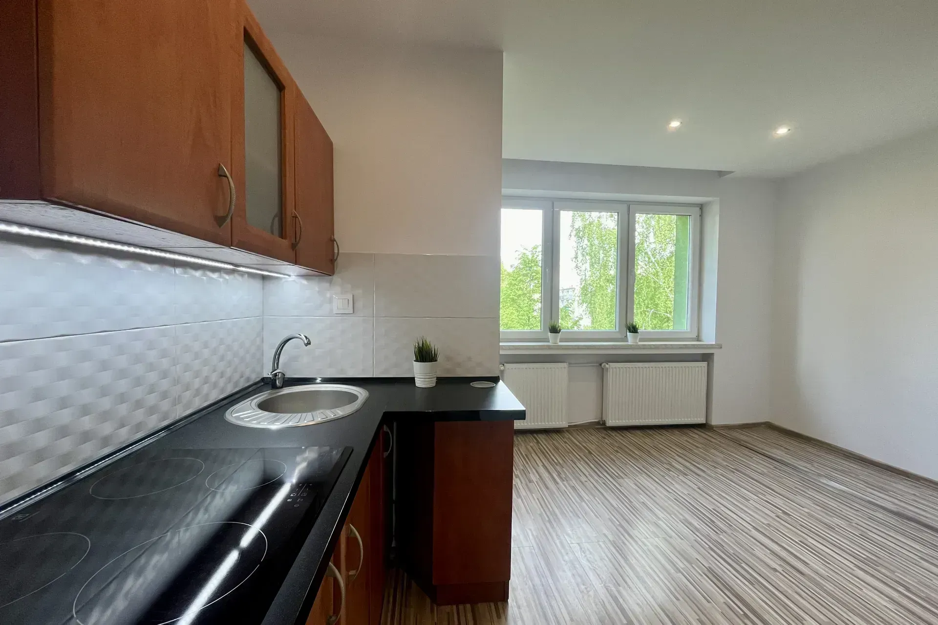 ✅ REZERWACJA!!✅ 6