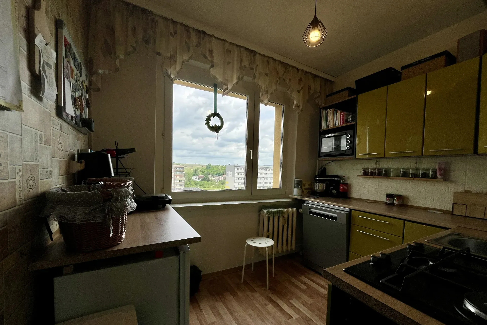 3 Pokoje do odświeżenia CO miejskie 8