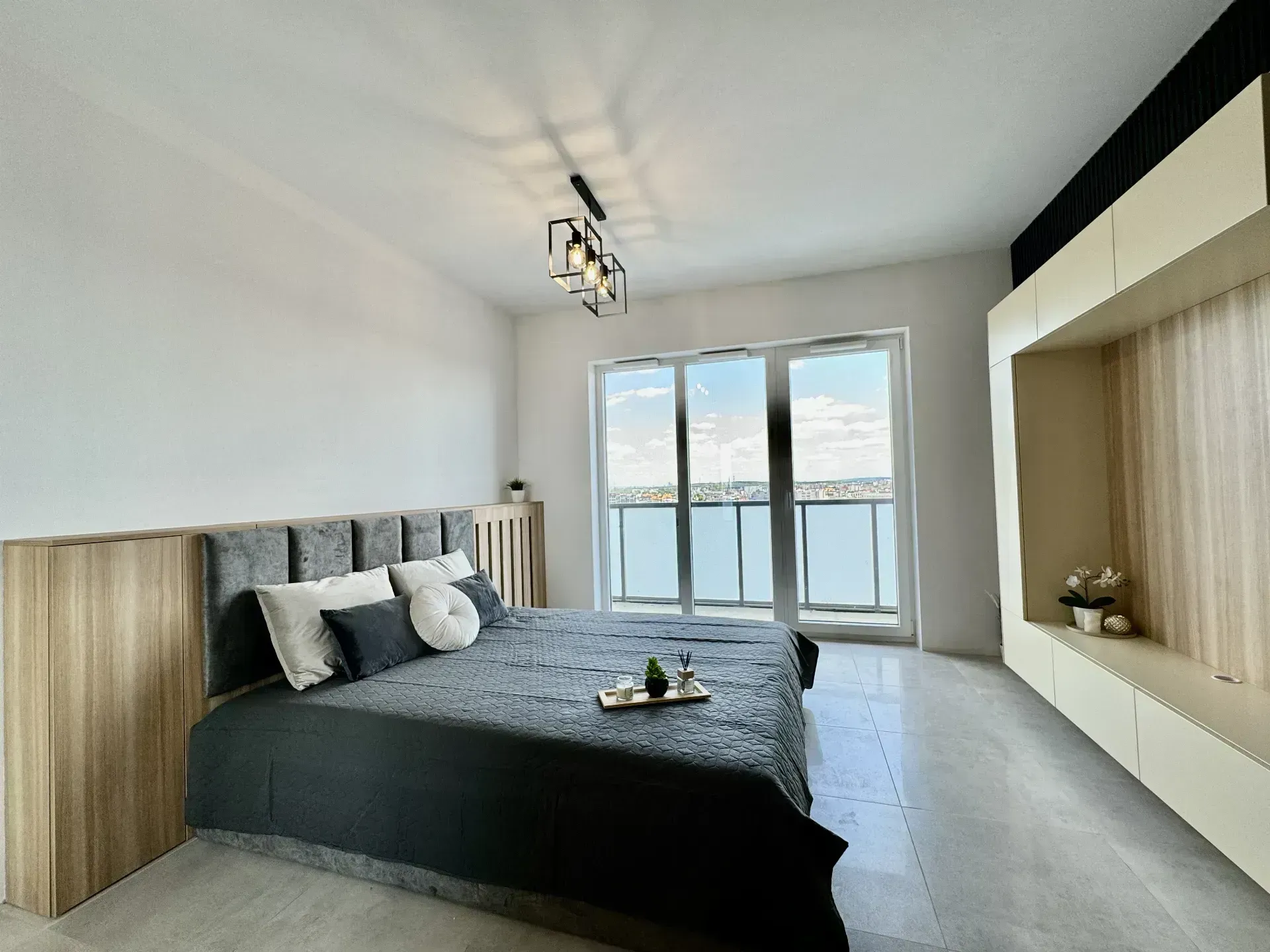 Luksusowe Studio na 14 piętrze w Katowicach 4