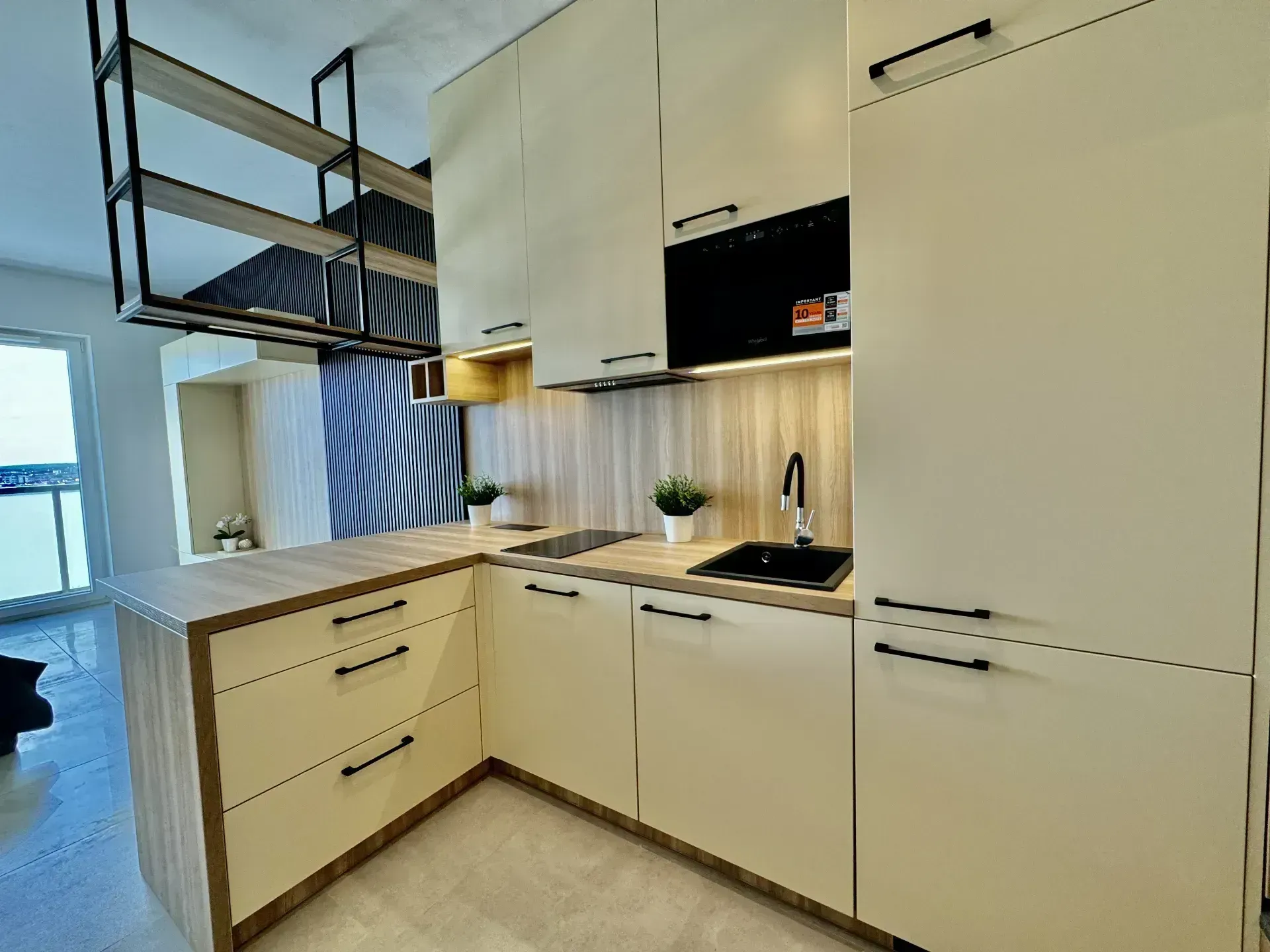 Luksusowe Studio na 14 piętrze w Katowicach 11