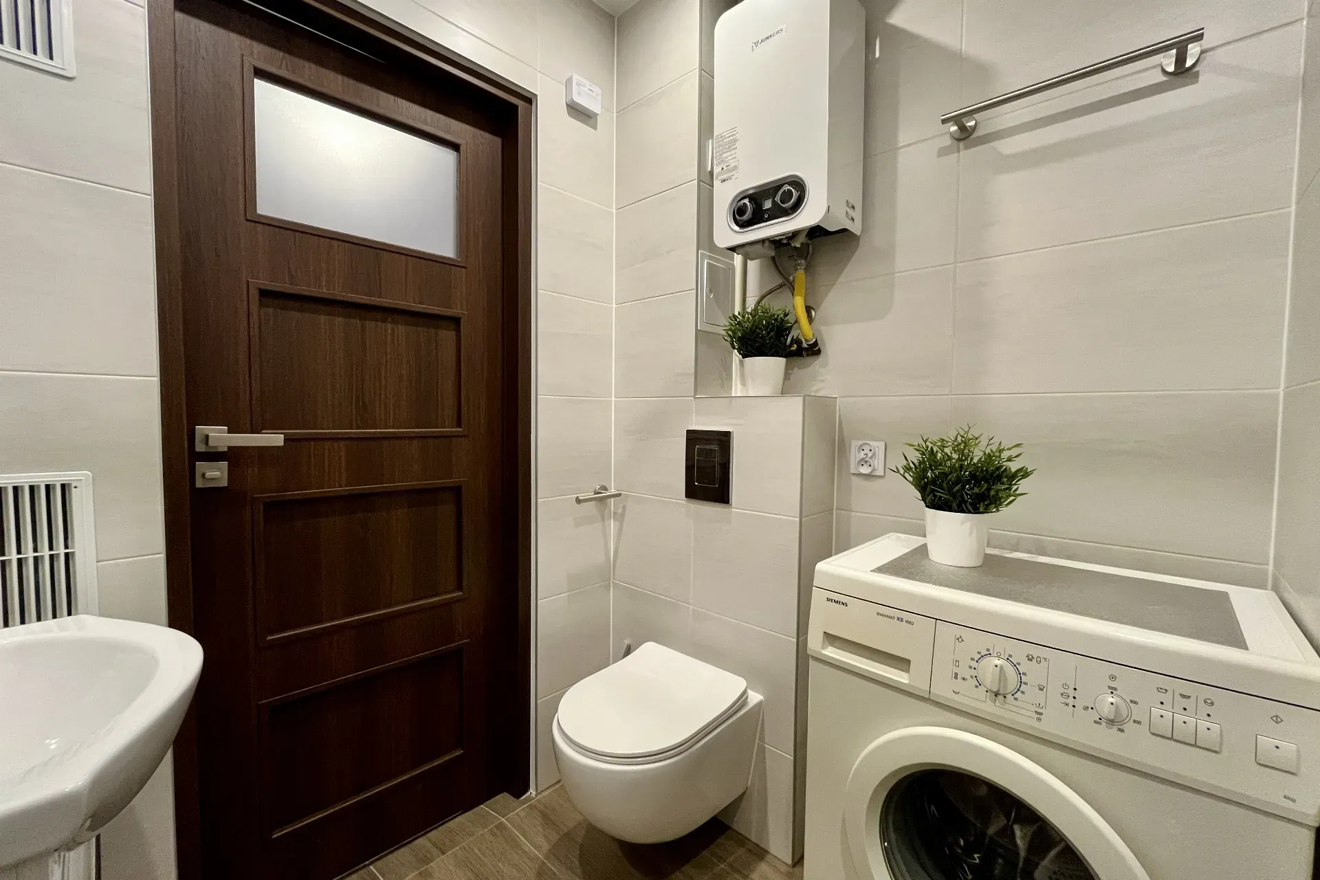 Kawalerka Po Remoncie CO miejskie Parking 10