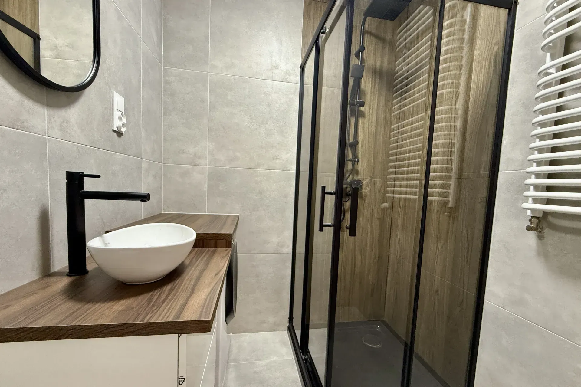 Szombierki - mieszkanie po remoncie - 4 pokoje 2