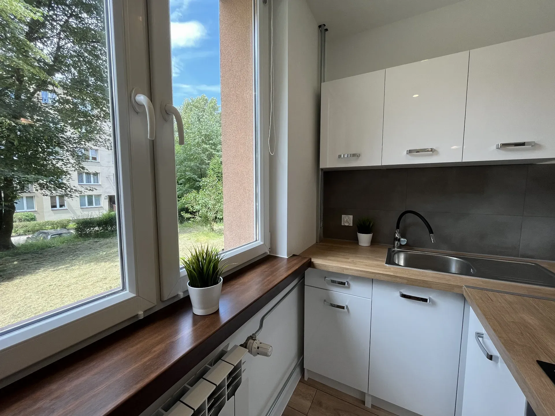 Kawalerka po remoncie w pełni wyposażona 4