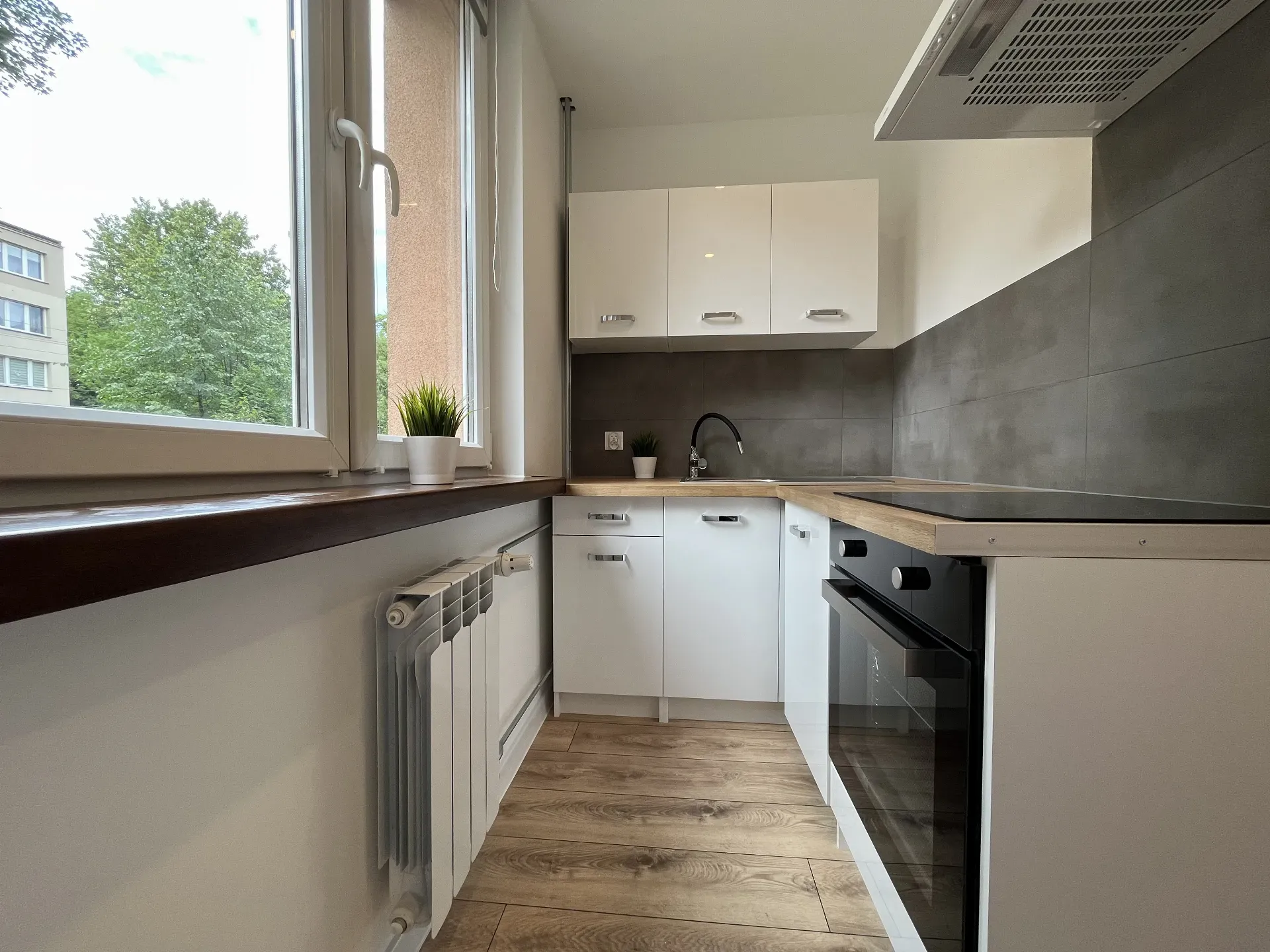 Kawalerka po remoncie w pełni wyposażona 9