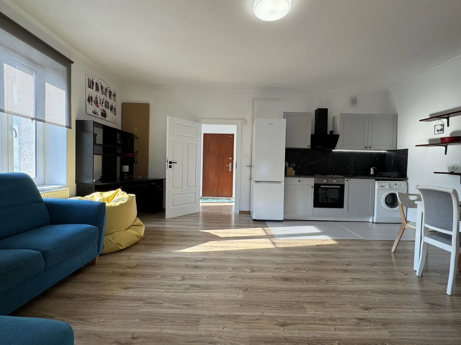 Wyjątkowe mieszkanie na wynajem, 3 pokoje 4