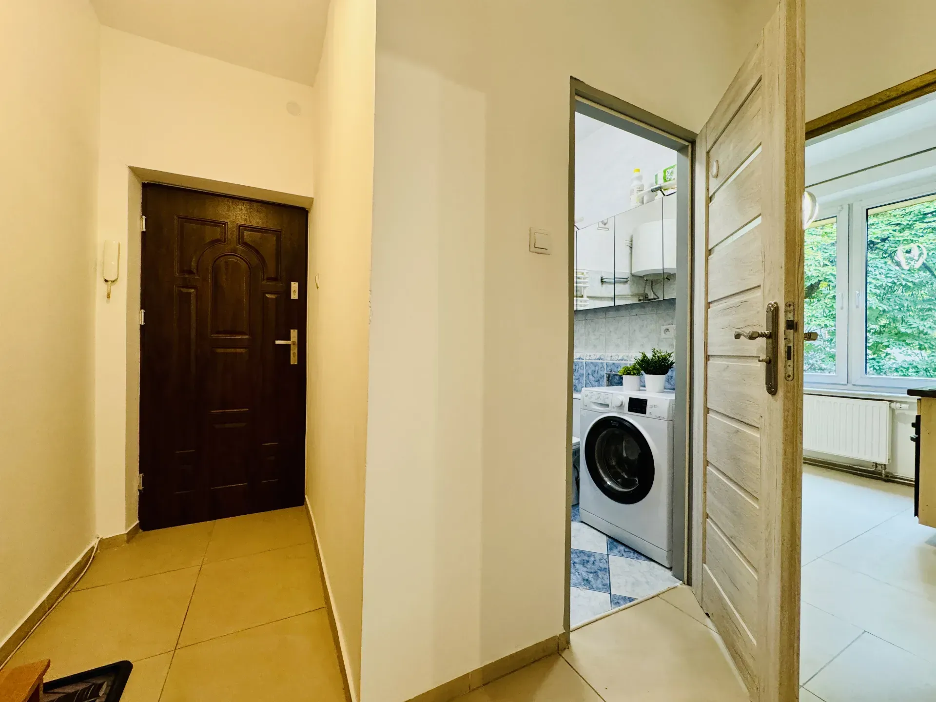 Mieszkanie 2 pokojowe - 1 piętro 9