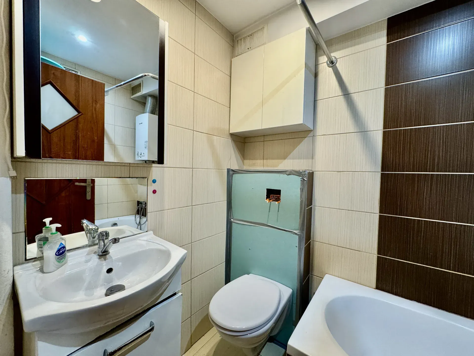 3 pokoje- ul. Wyzwolenia 1 piętro + balkon 12