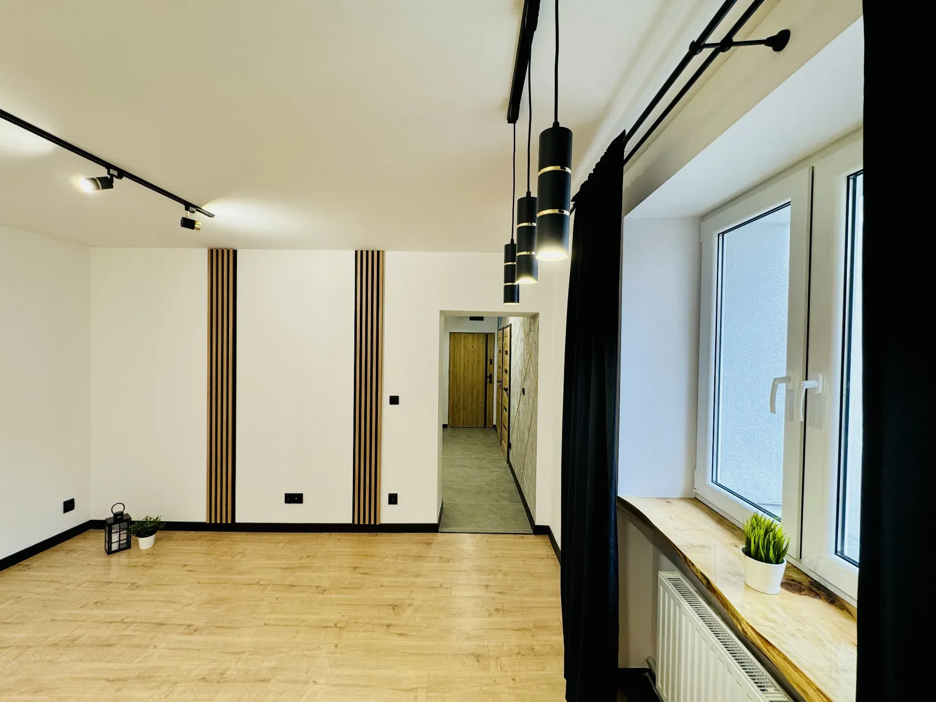 Piękne, wyremontowane 2 pokoje 4