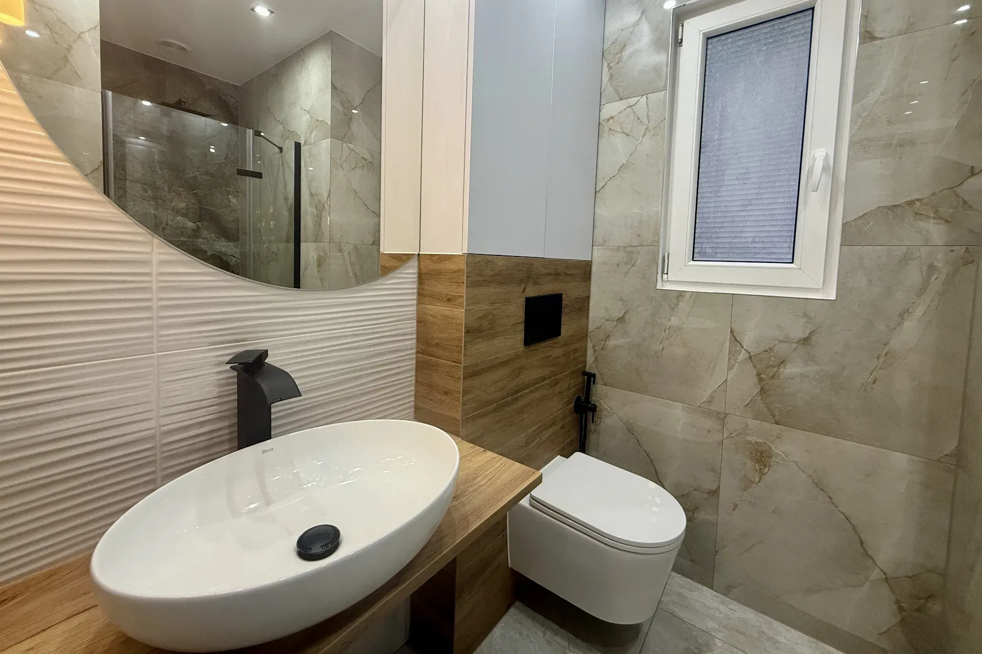 4 pokoje po generalnym remoncie i wysoki standard 3