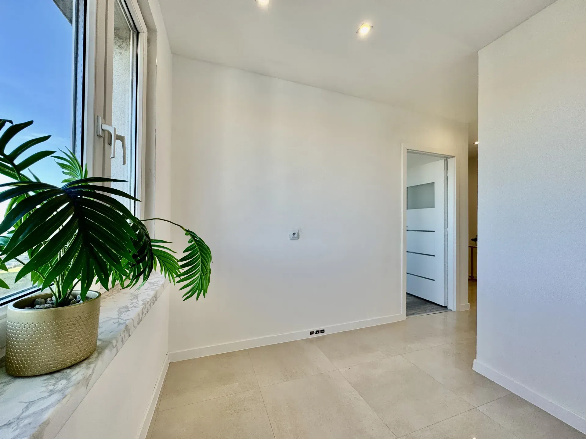 Od zaraz 3 pokoje po remoncie 22