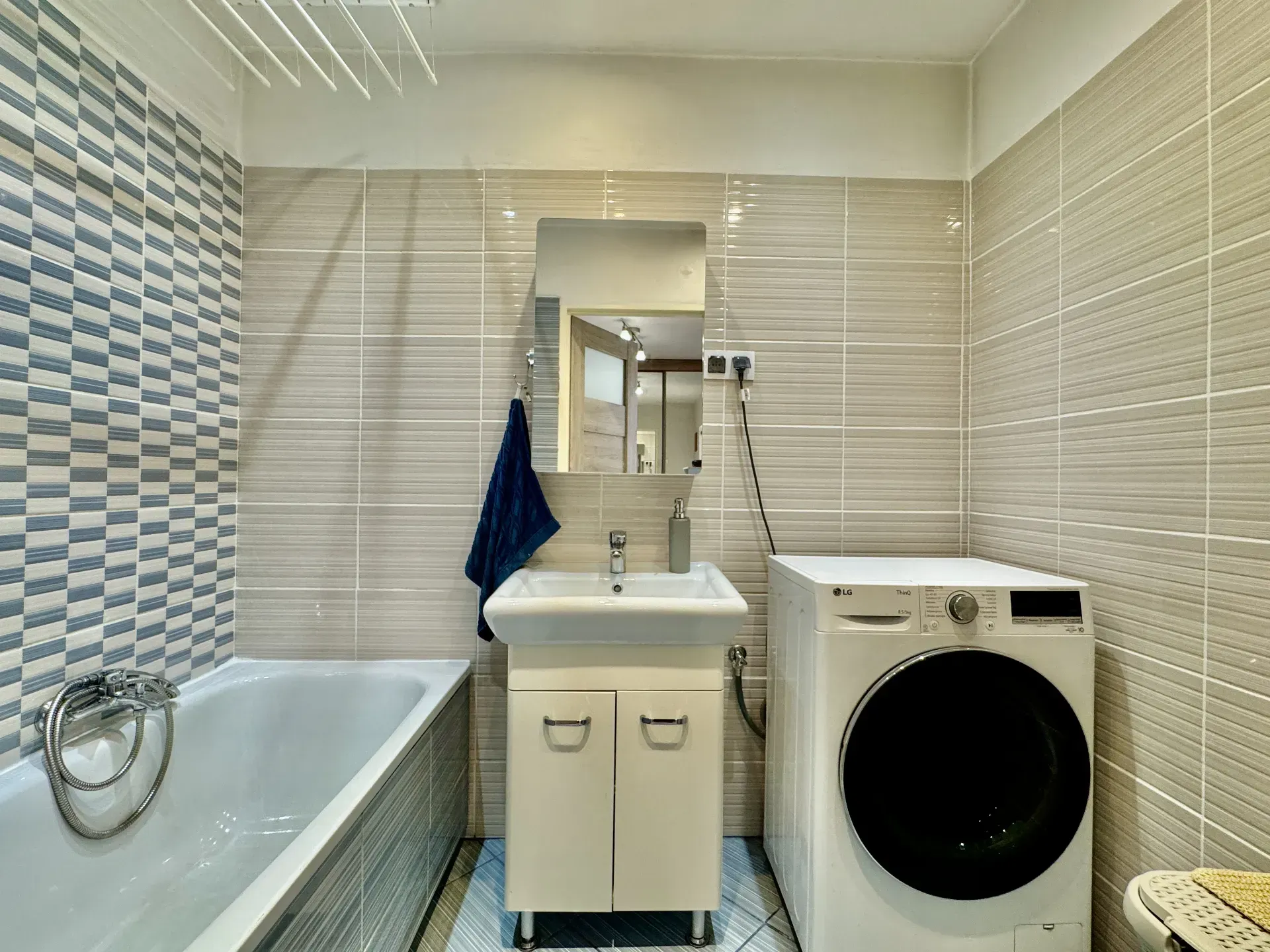 3 pokoje z balkonem Wróblewskiego Szombierki 18